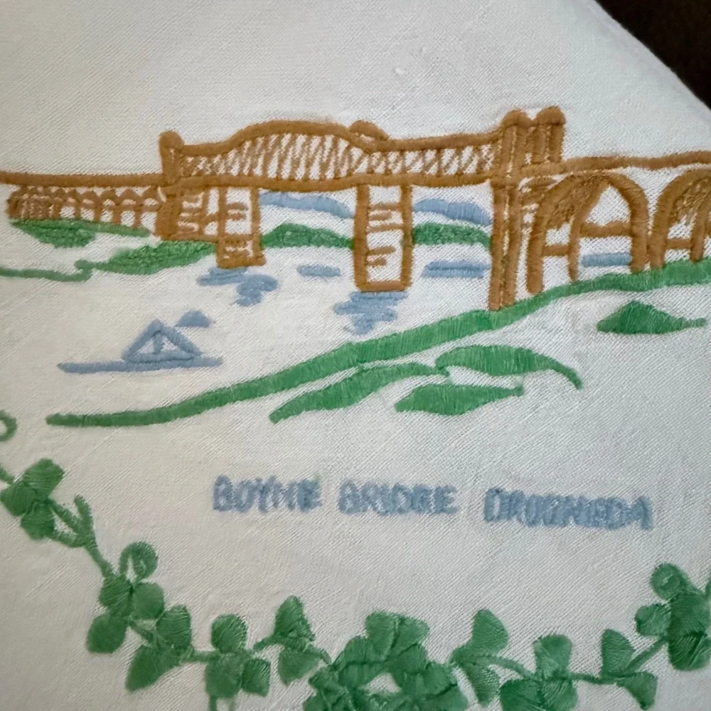 Vintage Boyne Bridge Viaduct Drogheda Cream Irish Embroidered Linen‎ 32